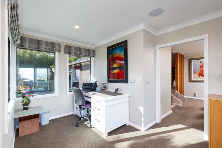 10 Lighthouse View Atawhai_12