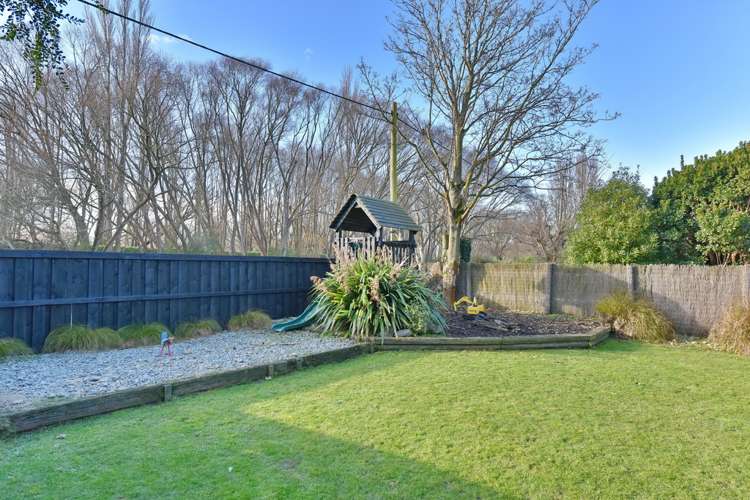 7 Geisha Road Waikuku_23