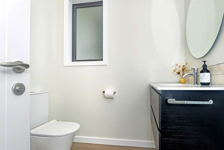 14 Lysnar Street Okitu_17