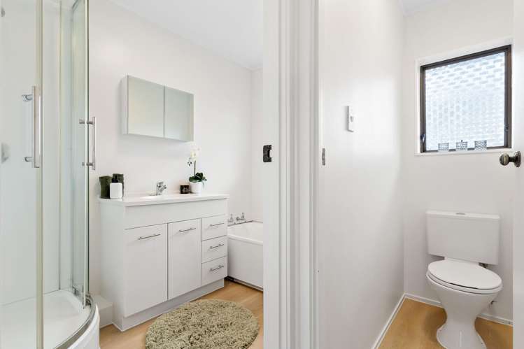 176 Te Atatu Road Te Atatu South_12