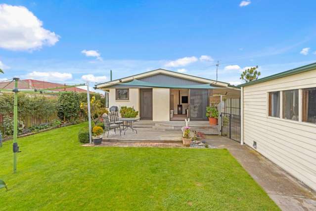 25 Charnwood Crescent Bishopdale_1