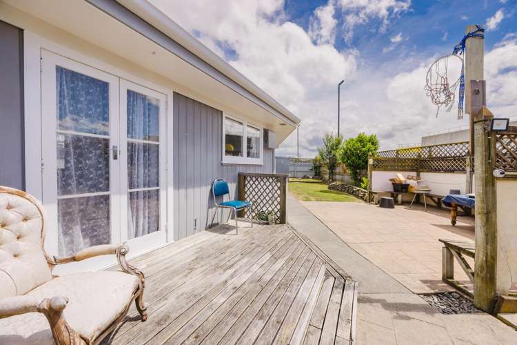 204 and 204b Lascelles Street Hastings_4