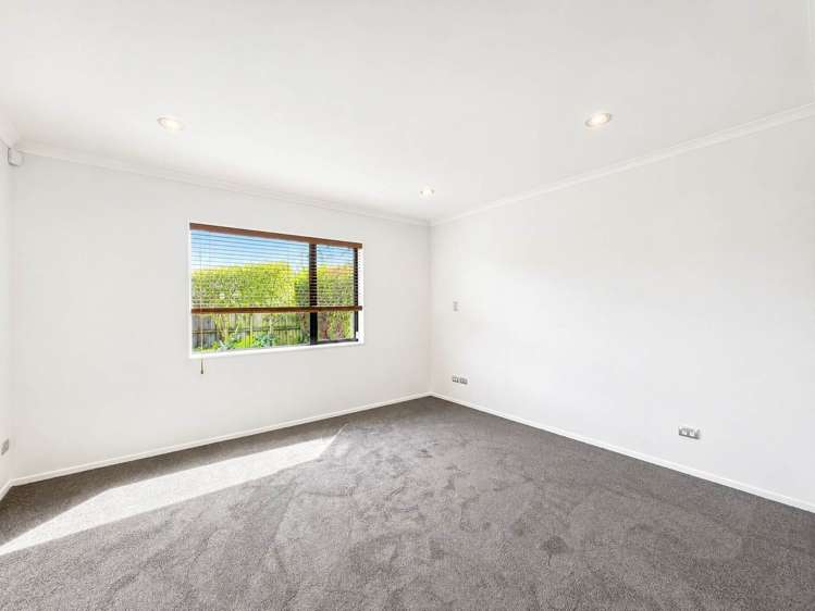 16 Kildare Road Flat Bush_6