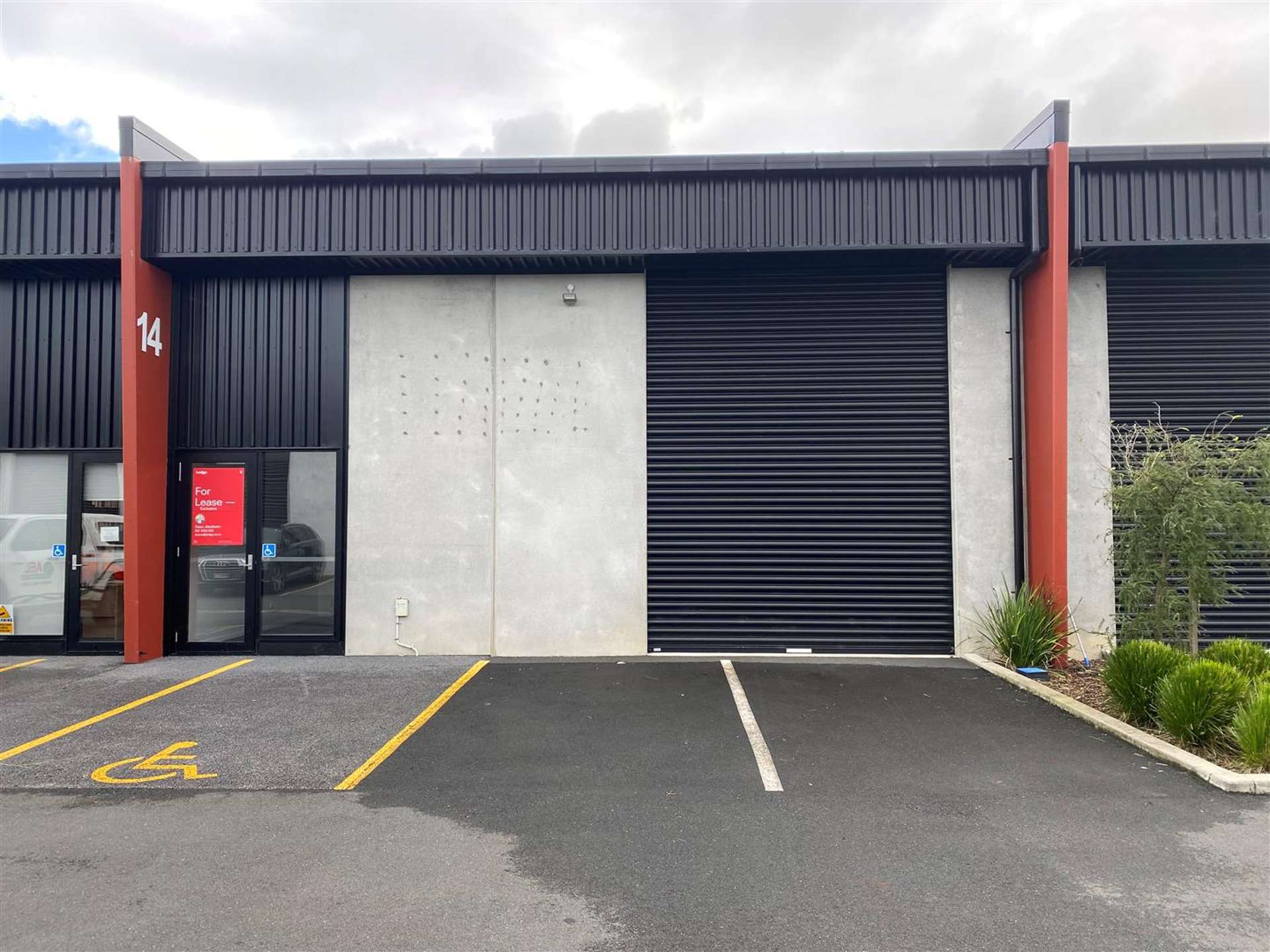 Unit 14 at 15 Earthmover Crescent Burbush_0