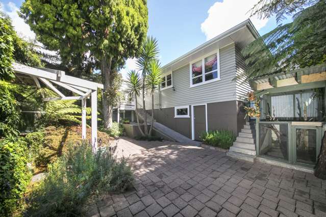 48 Rimutaka Place Titirangi_2