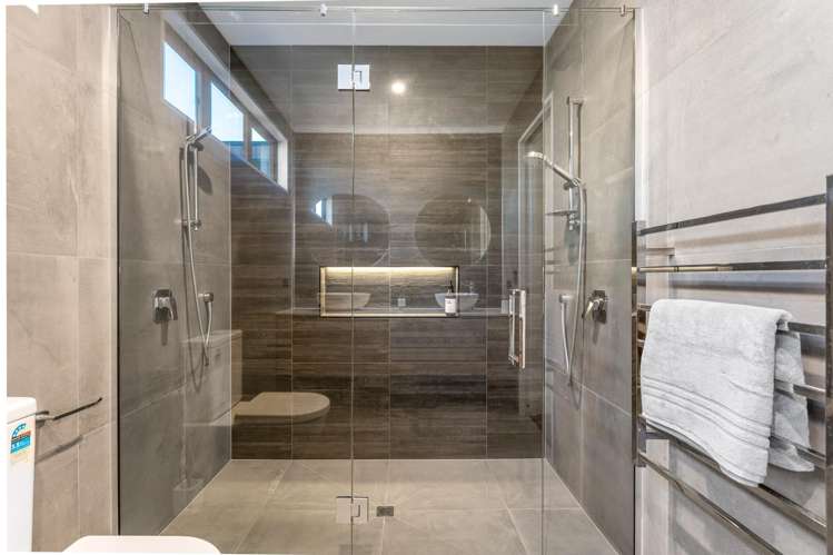 7 Veuve Drive Lincoln_15