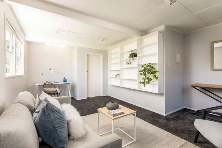 54 Cobham Crescent Kelston_10