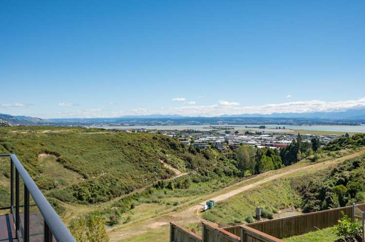 5 Buckingham Court Wakatu_1