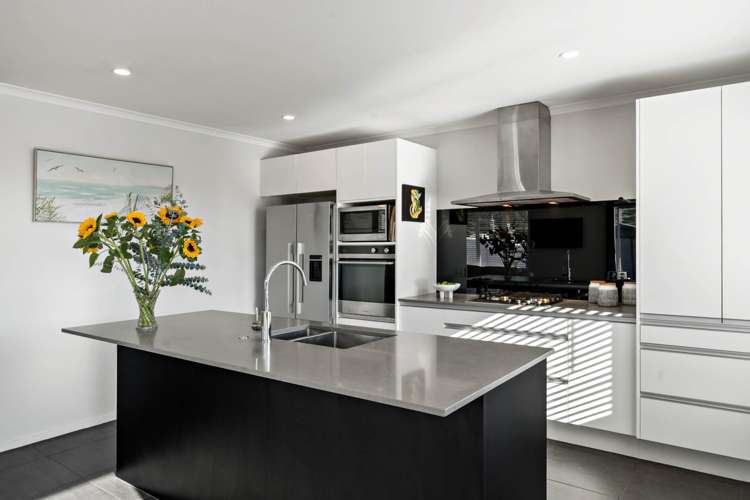 30 Raymond Grace Avenue Huapai_6