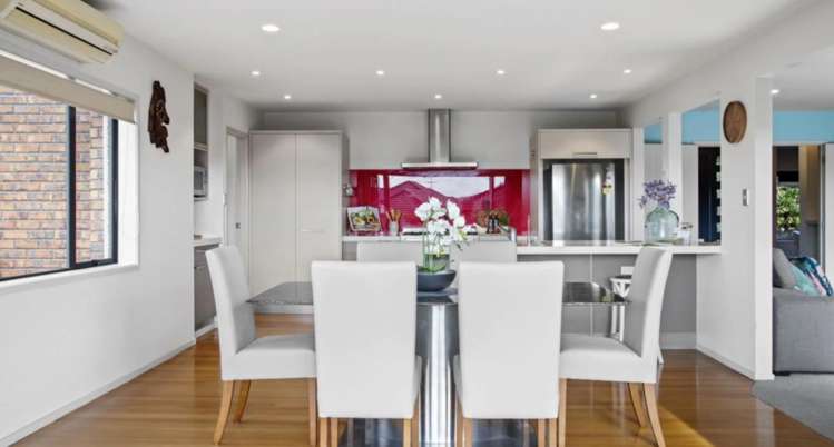  107 Kitchener Road Pukekohe_8