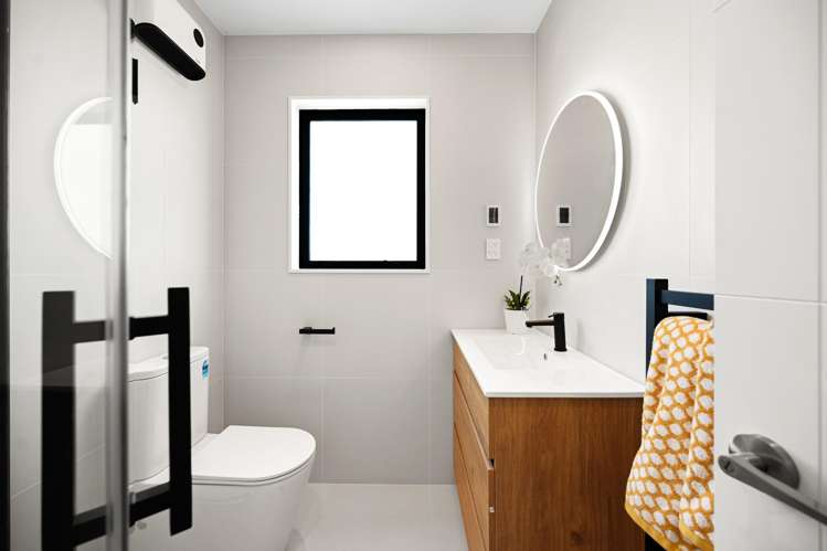 8 Earp Crescent Chartwell_17