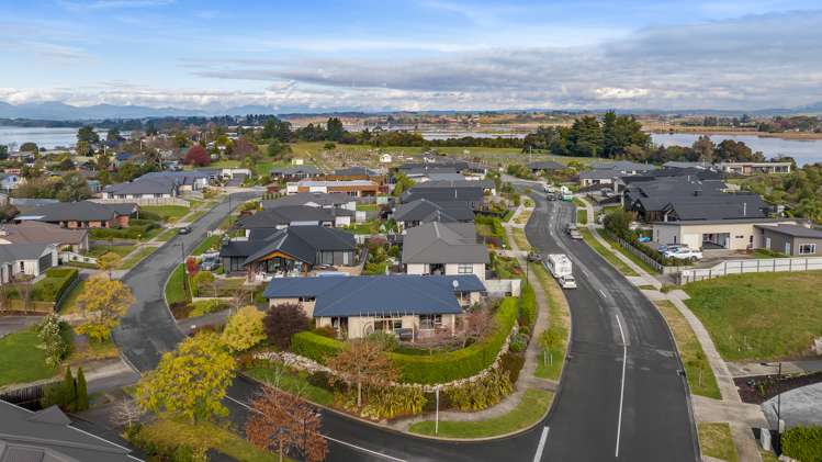 2 Puketutu Grove Motueka_17