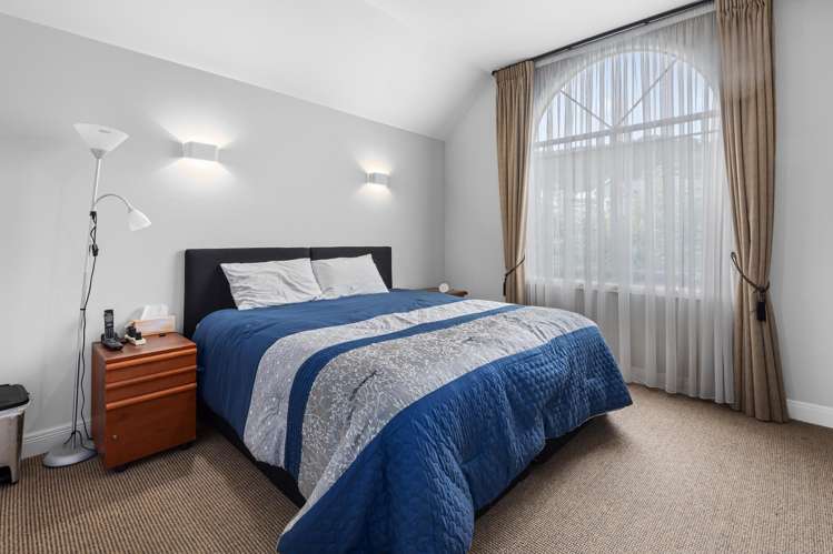 Leasehold/361 Western Hills Drive Avenues_8