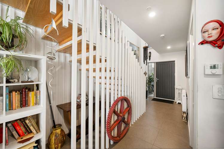 18a Birkhall Grove Strathmore Park_5