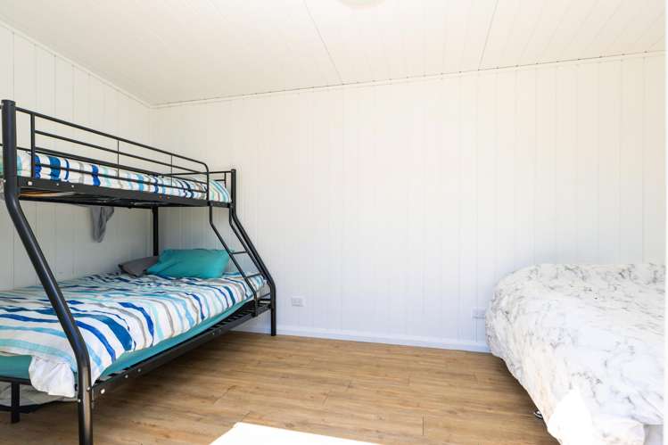 168 Waikawa Road Picton_17