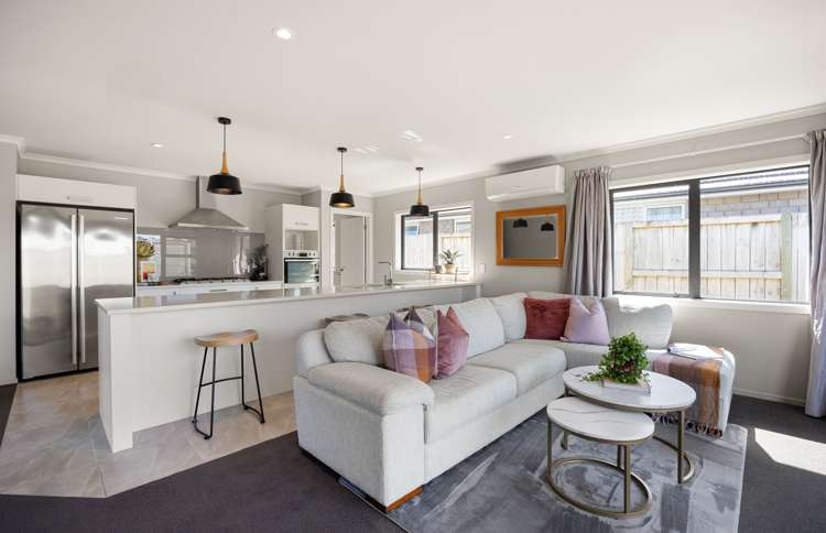 2 Teatree Close Huntington_10