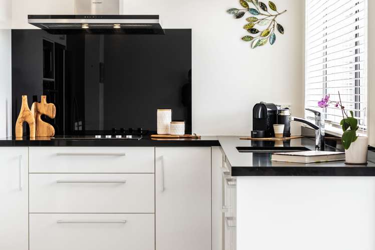 11b Fynes Avenue Stonefields_9