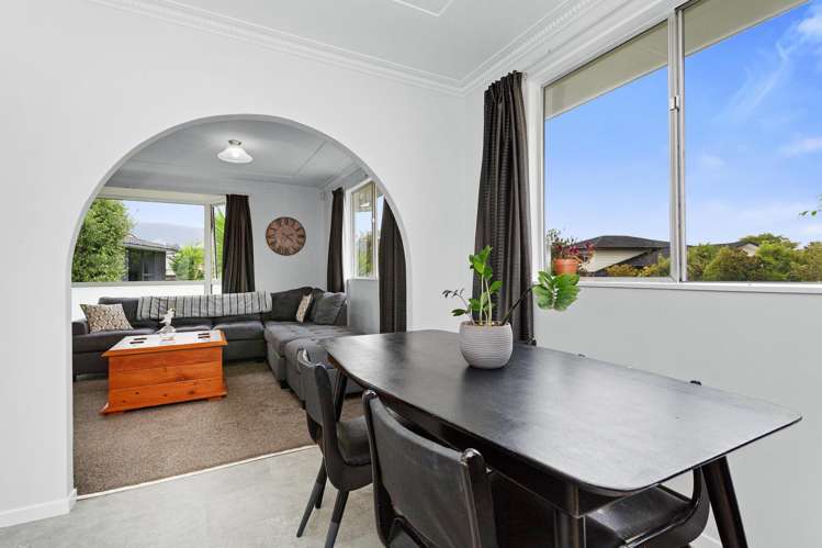 18 Omaha Grove Totara Park_5