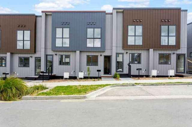 3 Bedroom property in Flatbush