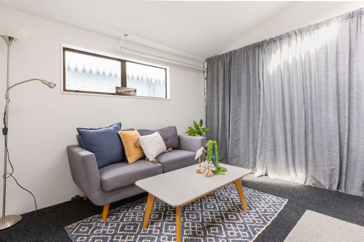 124 Renown Road Raumati South_11