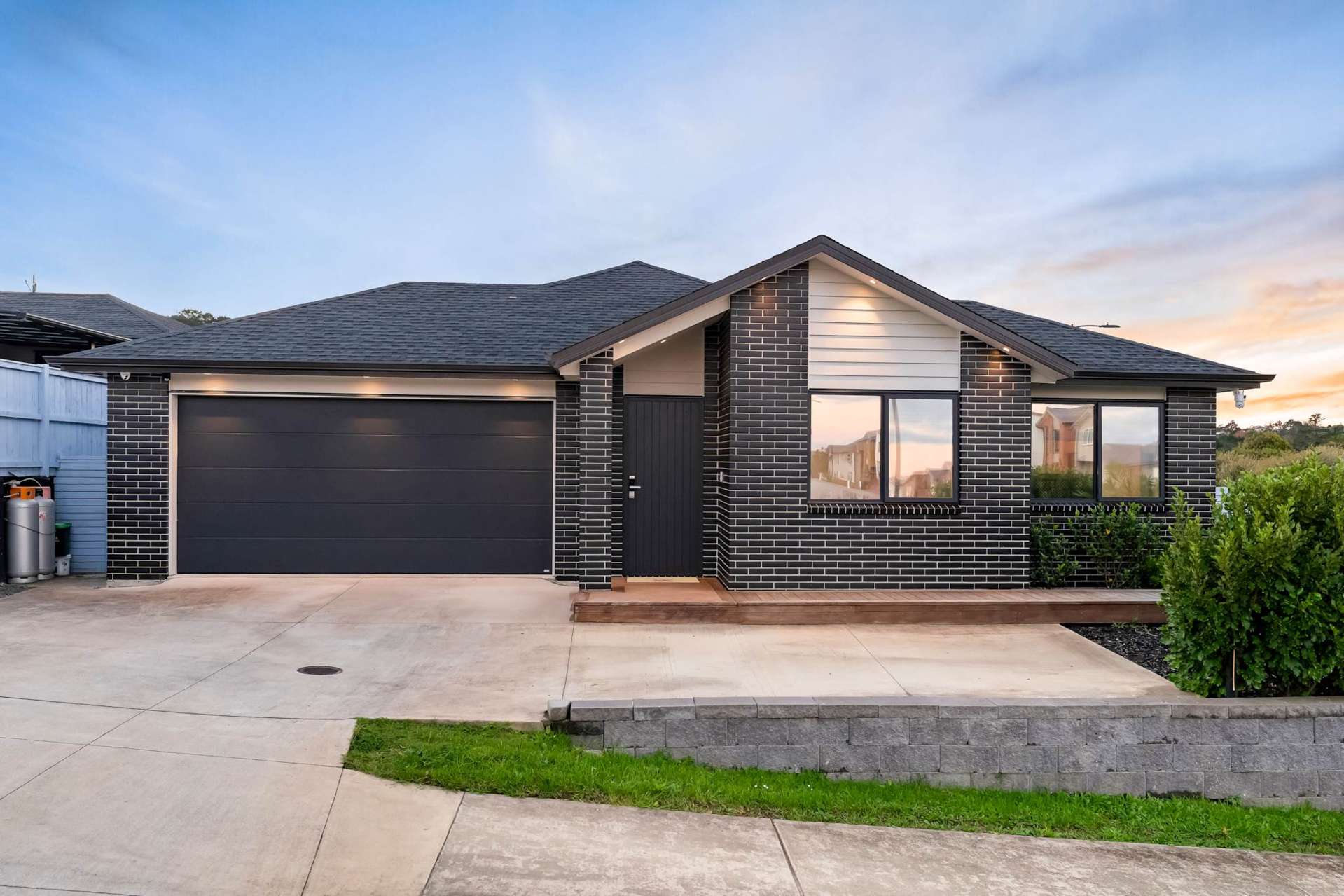 22 Kauri Gum Rise Swanson_0