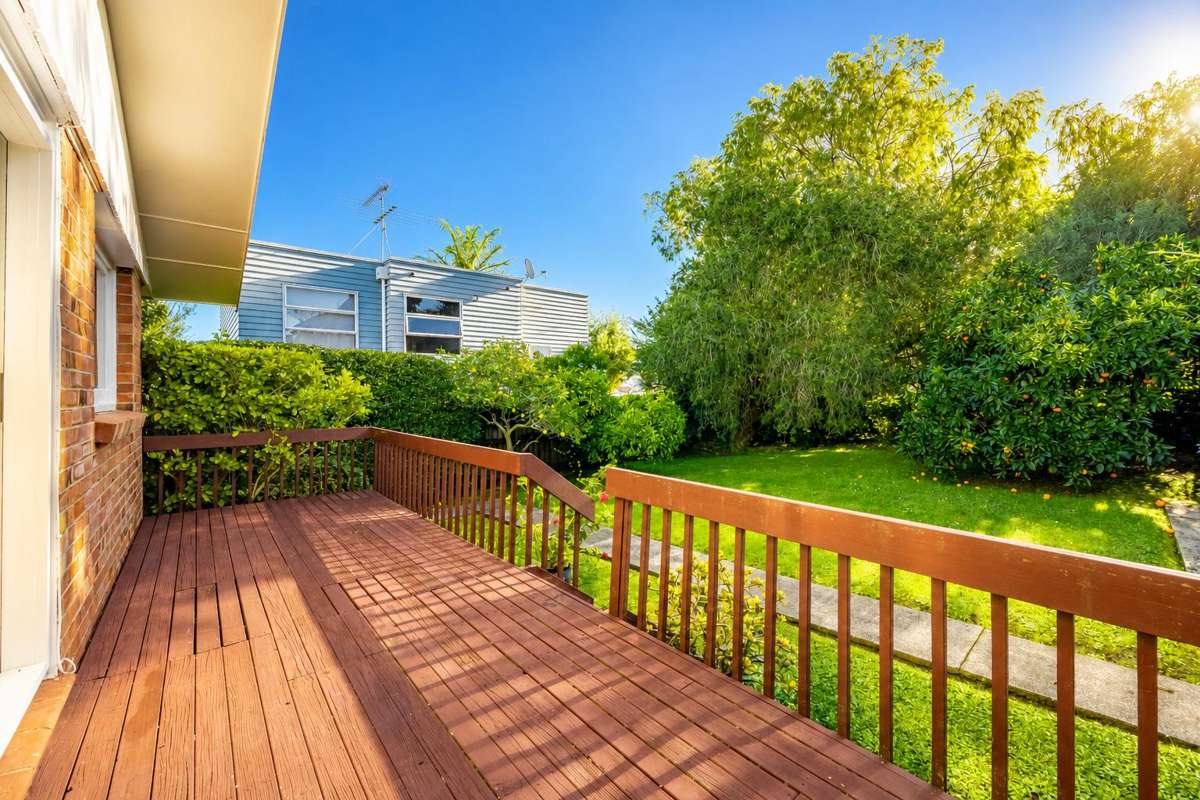 2/7 Evelyn Place_5
