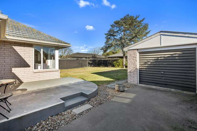 12 Wimborne Crescent Aranui_12