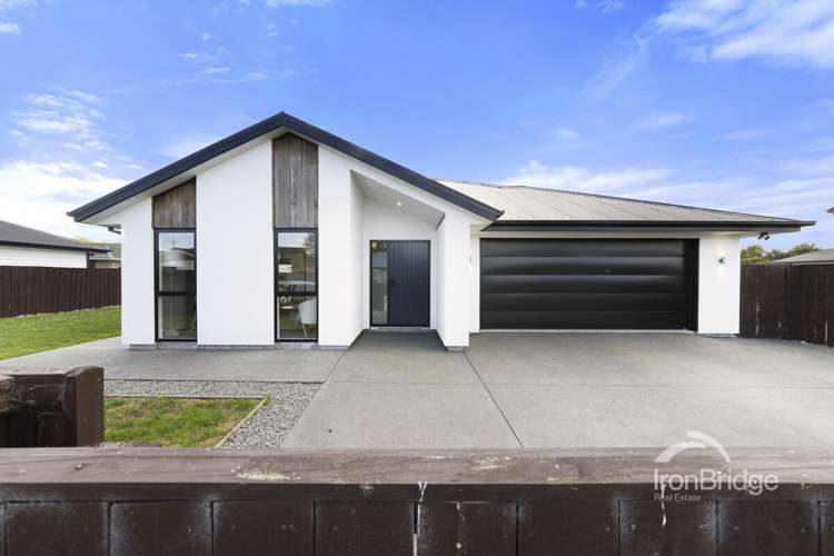 3 Clonbunny Close Rolleston_1