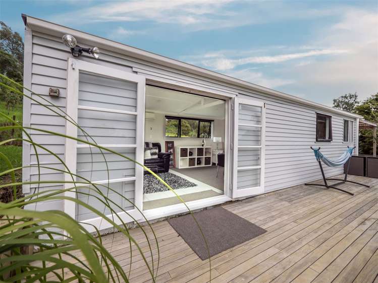 147 Forest Hill Road Henderson_16