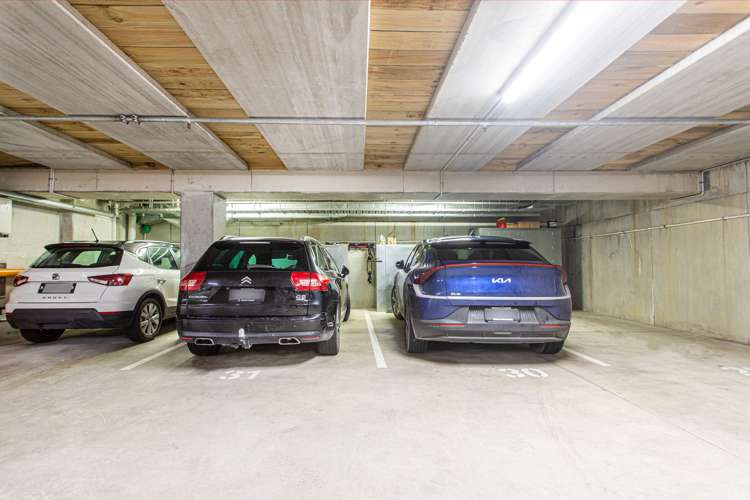 204/64 Surrey Crescent Grey Lynn_14