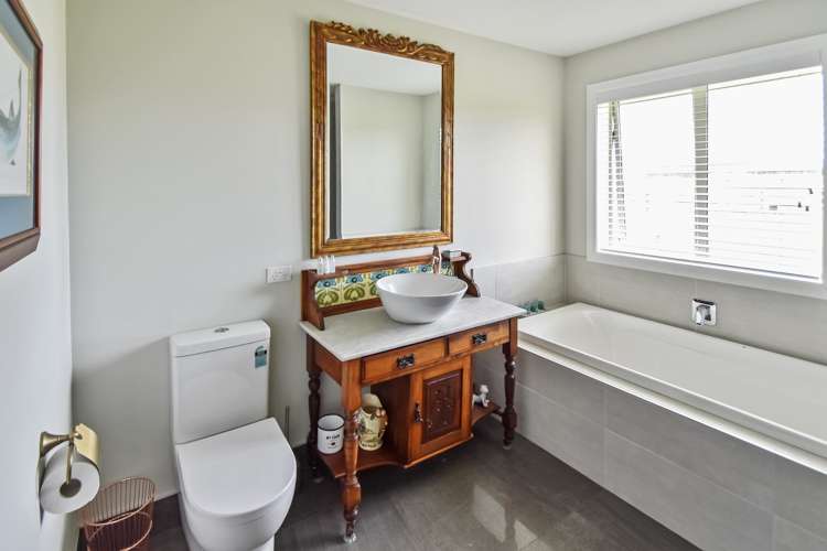 48 Woodley Avenue Twizel_12