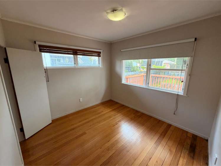 69 Stottholm Road Titirangi_14