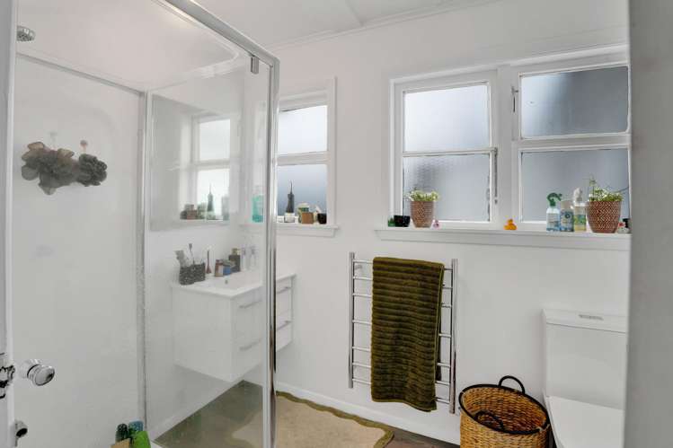 2 Gladstone Street Hawera_8