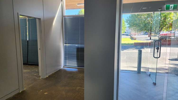 5 Totara Avenue New Lynn_4