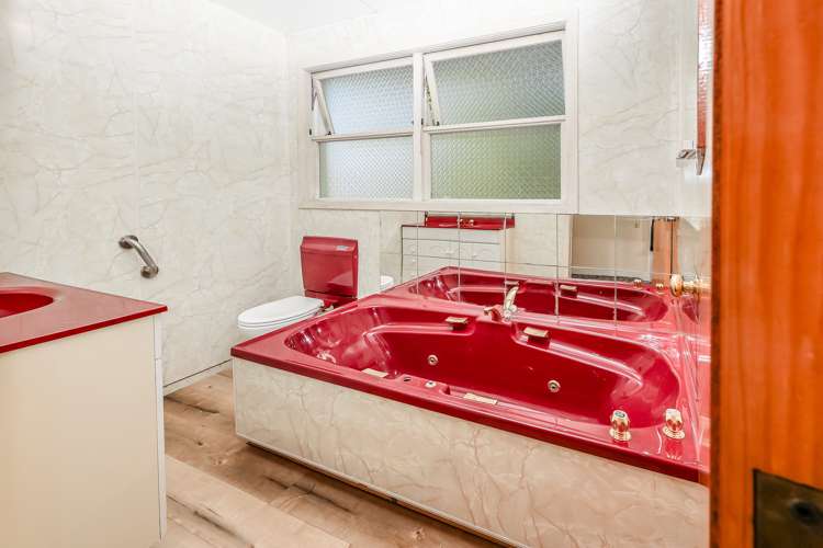 42 Roy Crescent Concord_18