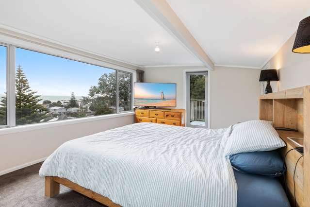 14 Grays Road Plimmerton_1