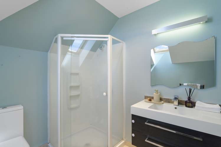 15 Bay Heights Governors Bay_18