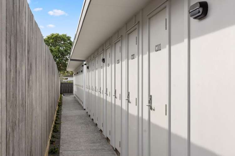 105/1C Salt Avenue 11229_19