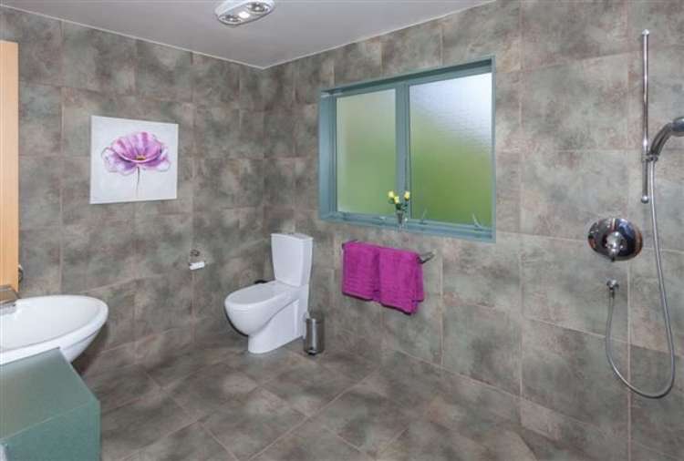 27 Adams Road Thornton Bay_15