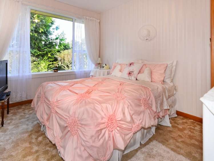 11 Longden Street Darfield_14