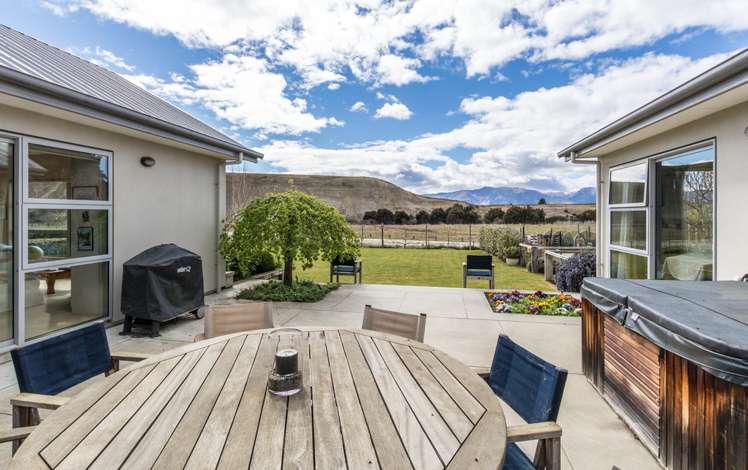 4 Ribbonwood Avenue Albert Town_17