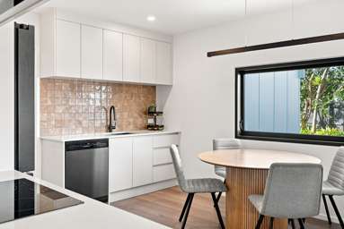 2/26 Salem Place_3