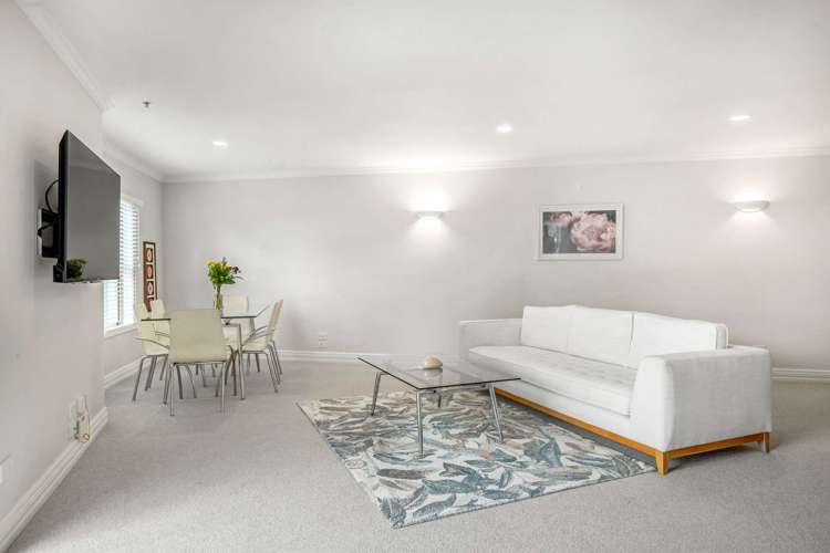 1 Queen Street New Plymouth Central_5