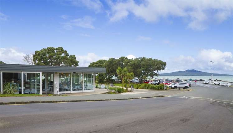3/9 Brett Avenue Takapuna_23
