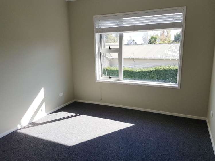 4/4 Moreland Road Mount Albert_6