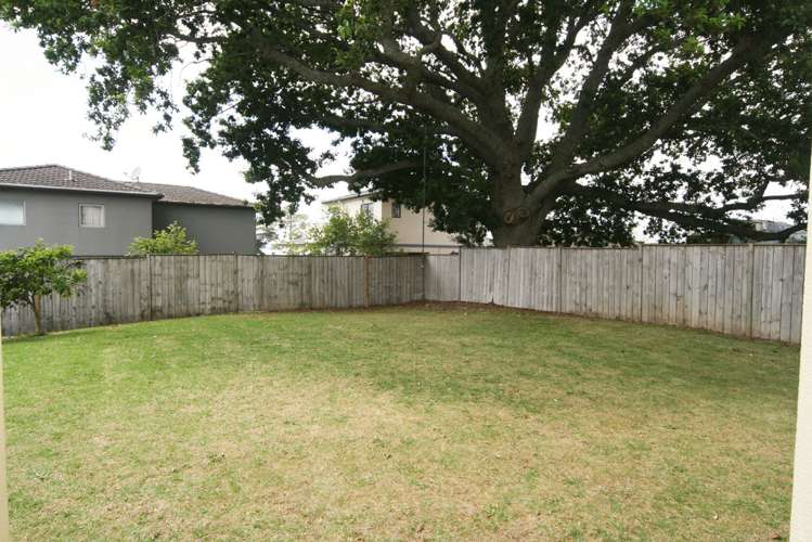 451 Old Te Atatu Road Te Atatu Peninsula_15