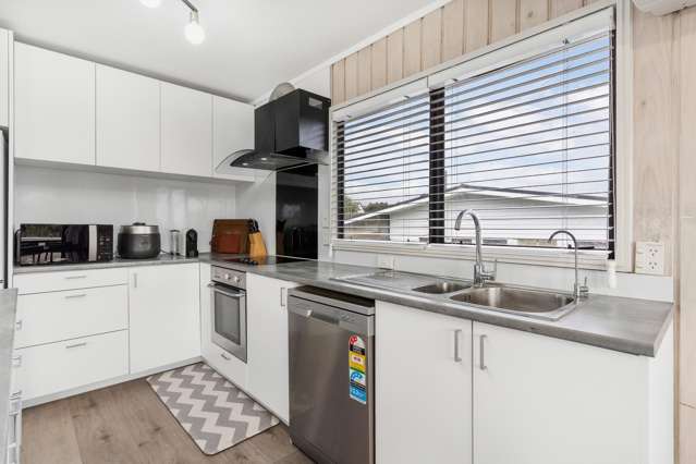 2/12 Bain Place Bucklands Beach_2