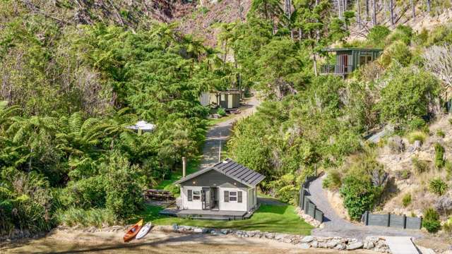 - Opua Bay, Tory Channel Queen Charlotte Sound_2