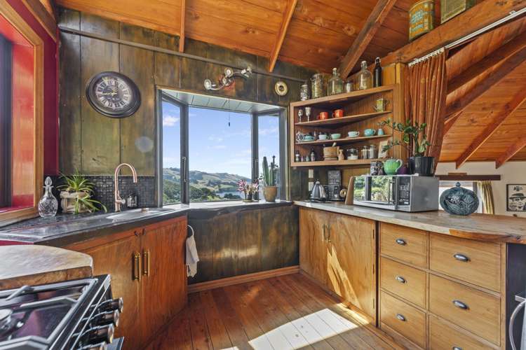 33 Slant Street Careys Bay_16