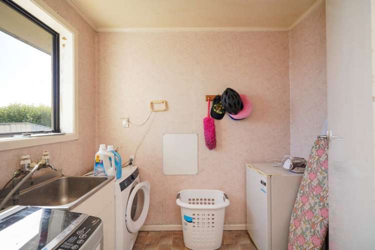 10 Forfar Crescent Rockdale_11